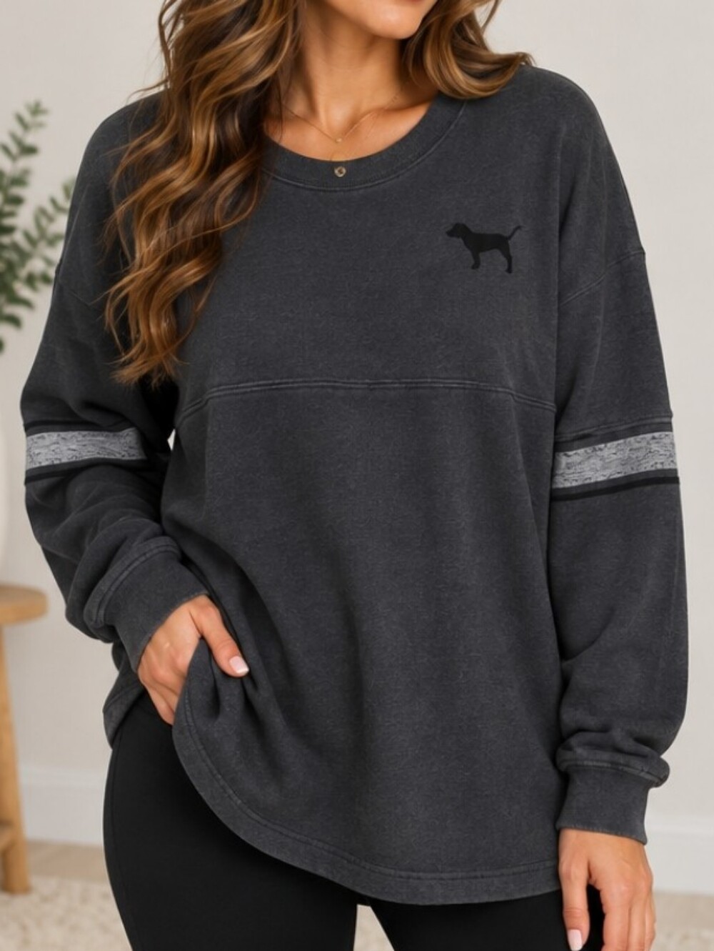 Cozy Dark Gray Women's Crewneck Oversized Sweatshirt - Casual Pullover